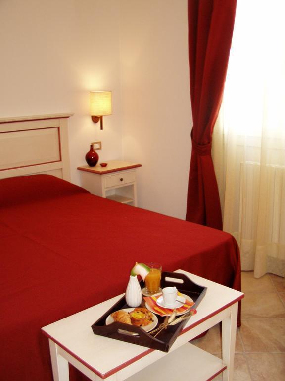 Alla Corte Del Picchio Room & Breakfast Castel Guelfo Di Bologna Екстериор снимка