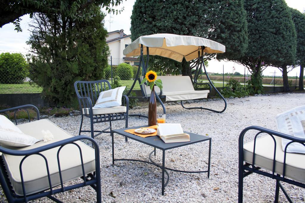 Alla Corte Del Picchio Room & Breakfast Castel Guelfo Di Bologna Стая снимка